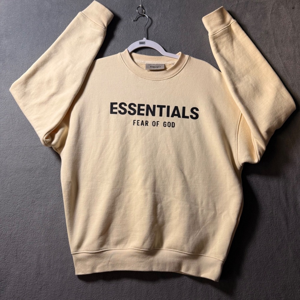 Fear of God Essentials Crewneck Sweatshirt Yellow Buttercream Logo XL